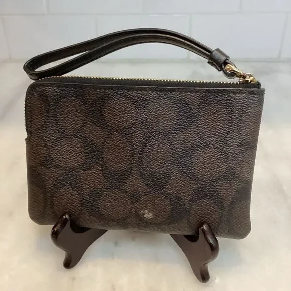 Coach Wristlet Bag Purse Small Signature Canvas Corner Zip Wallet Pouch - Picture 4 of 12